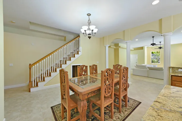 8053 S Indian River Dr Fort-large-047