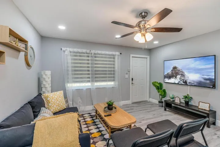 WhatsApp Image 2025-01-27 at 18.51.09 (4