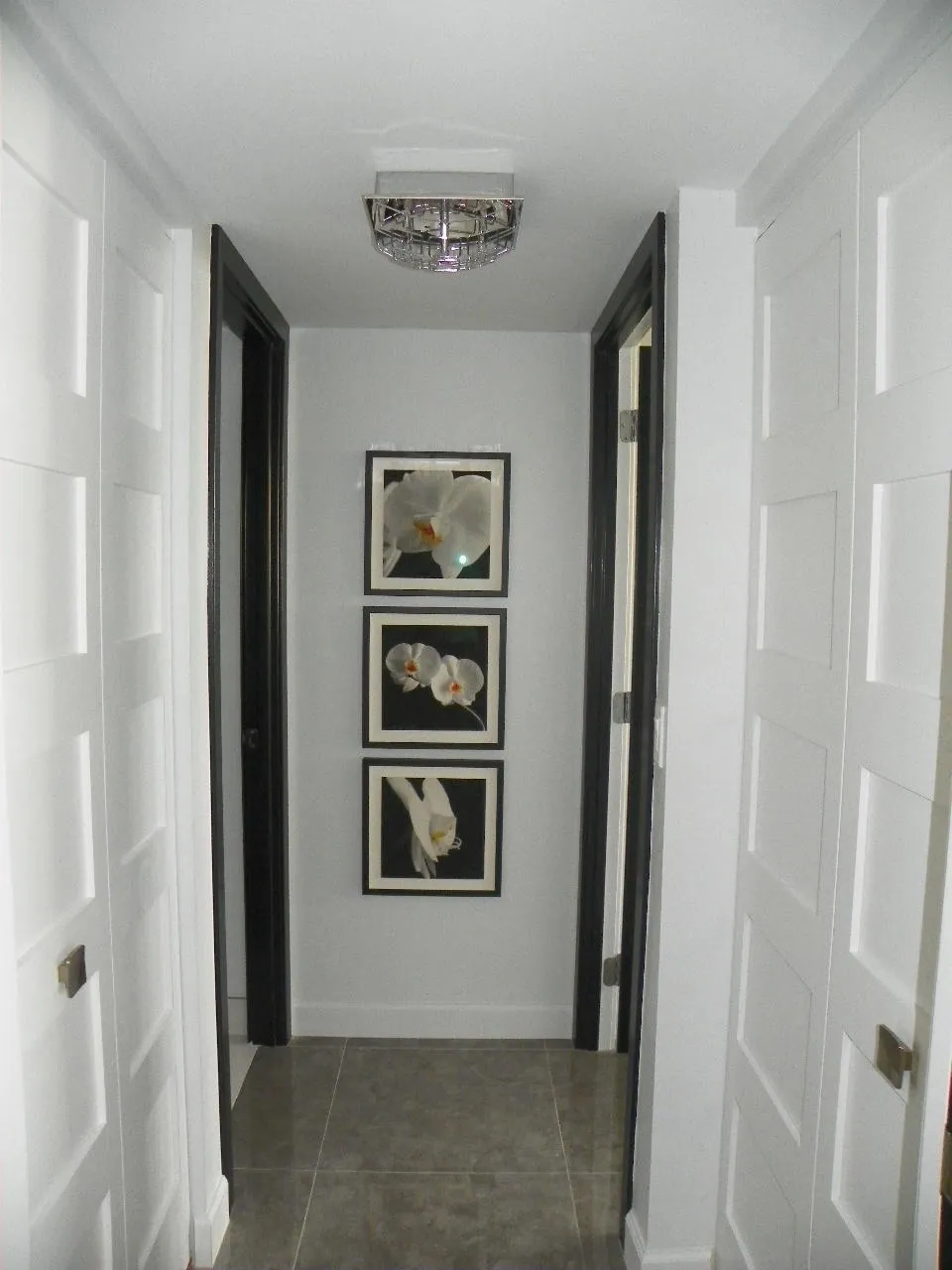 Hallyway to Guest Suite