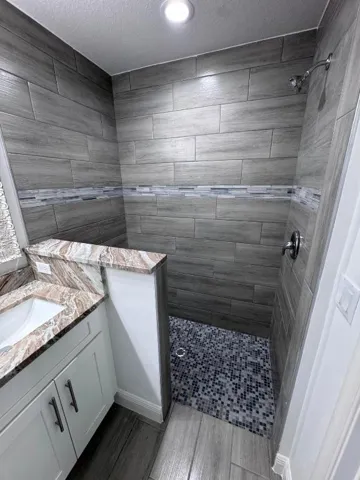 Master Bath4
