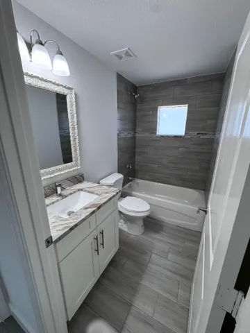 Bathroom2