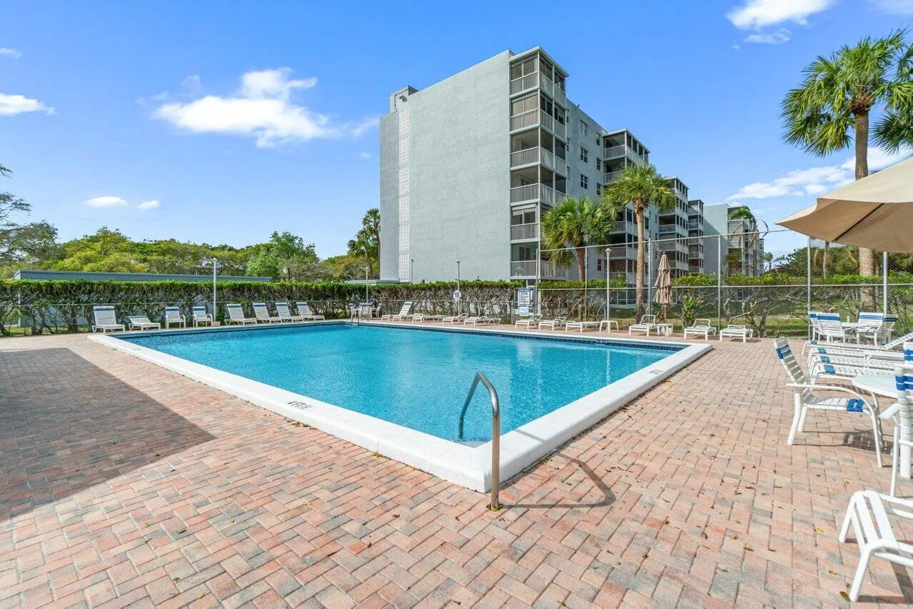 027-5700Northwest2ndAvenue-401-BocaRaton