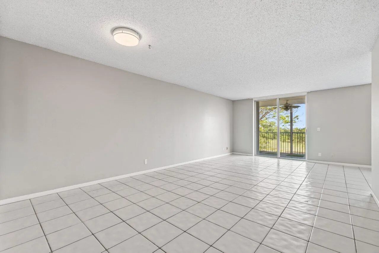 016-5700Northwest2ndAvenue-401-BocaRaton