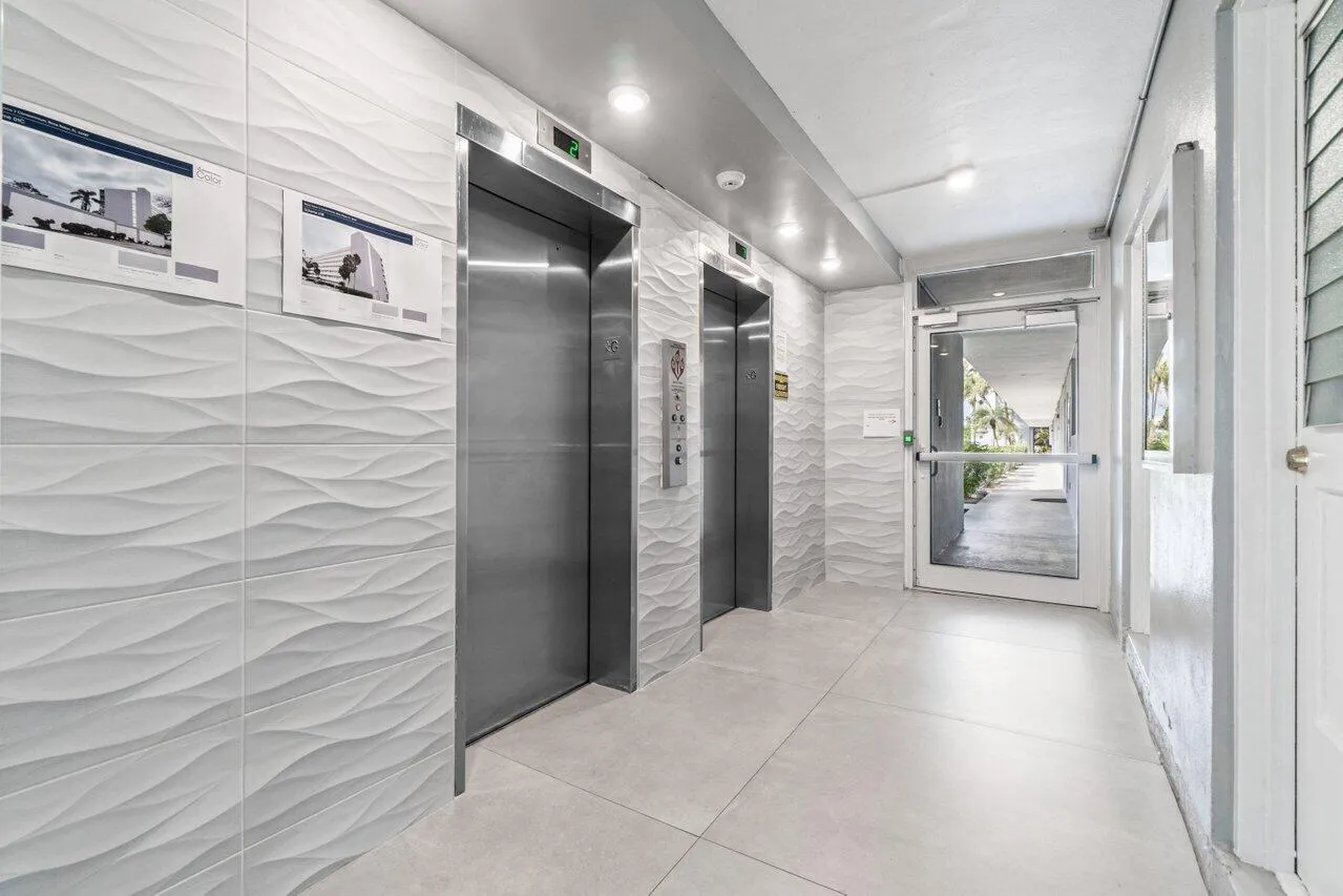 003-5700Northwest2ndAvenue-401-BocaRaton