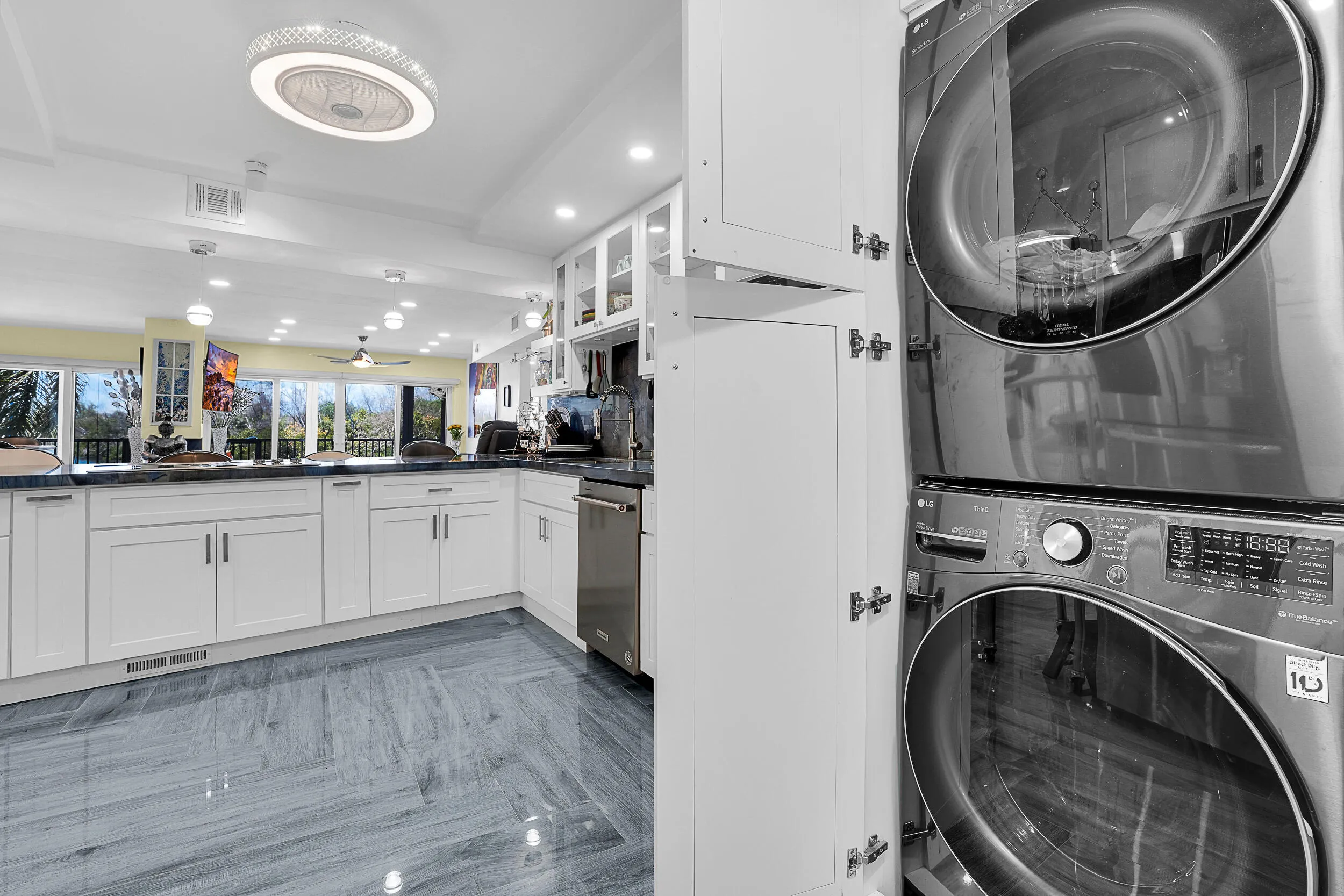 Washer/Dryer