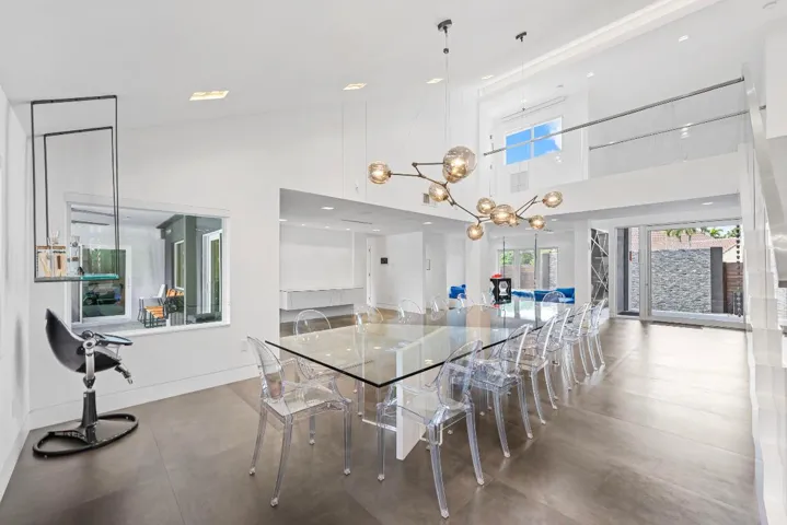 dining room