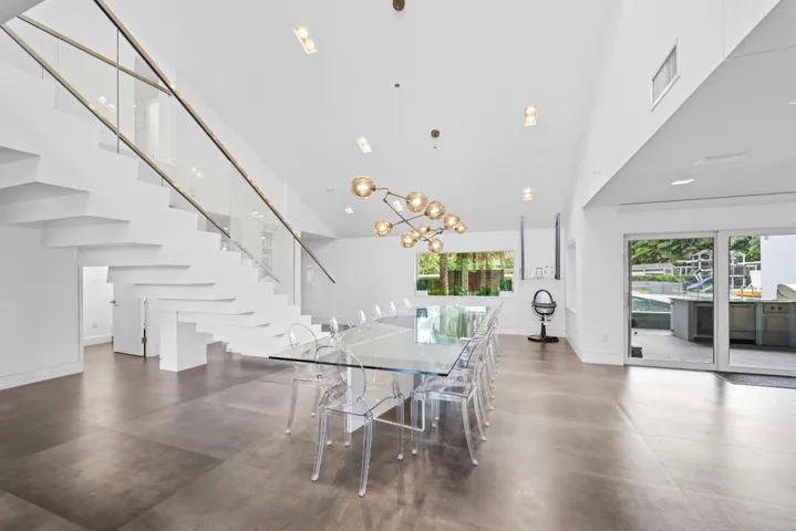 dining room