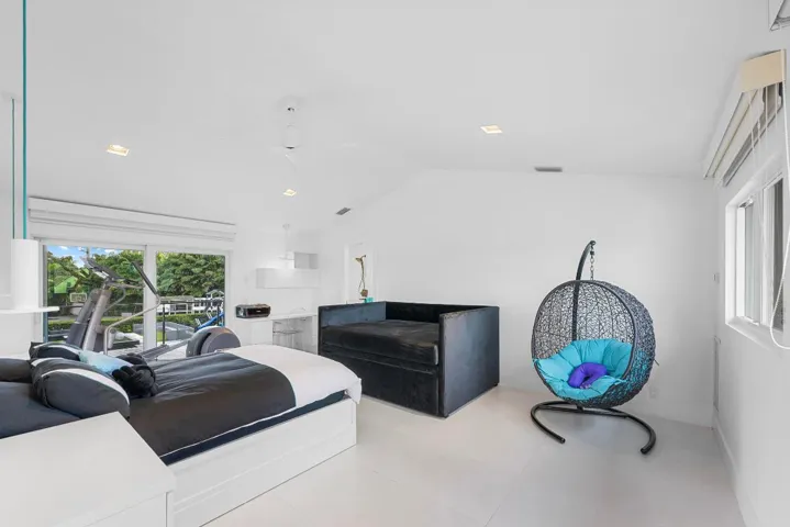 teal room
