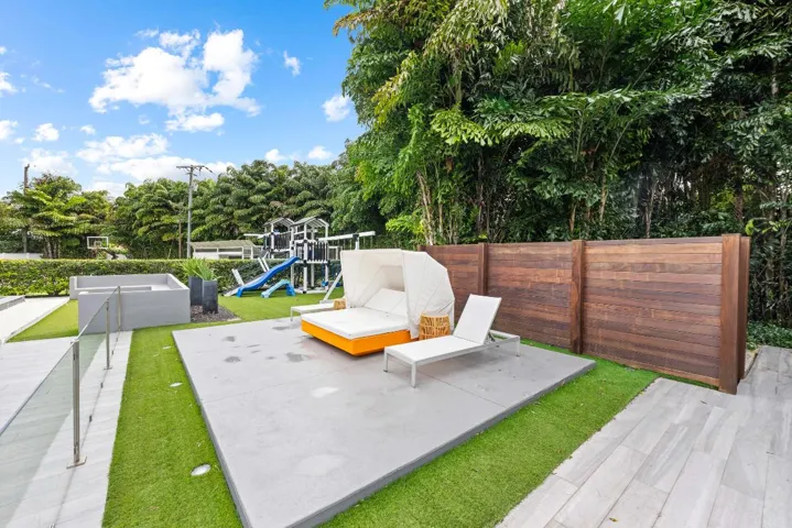 outdoor