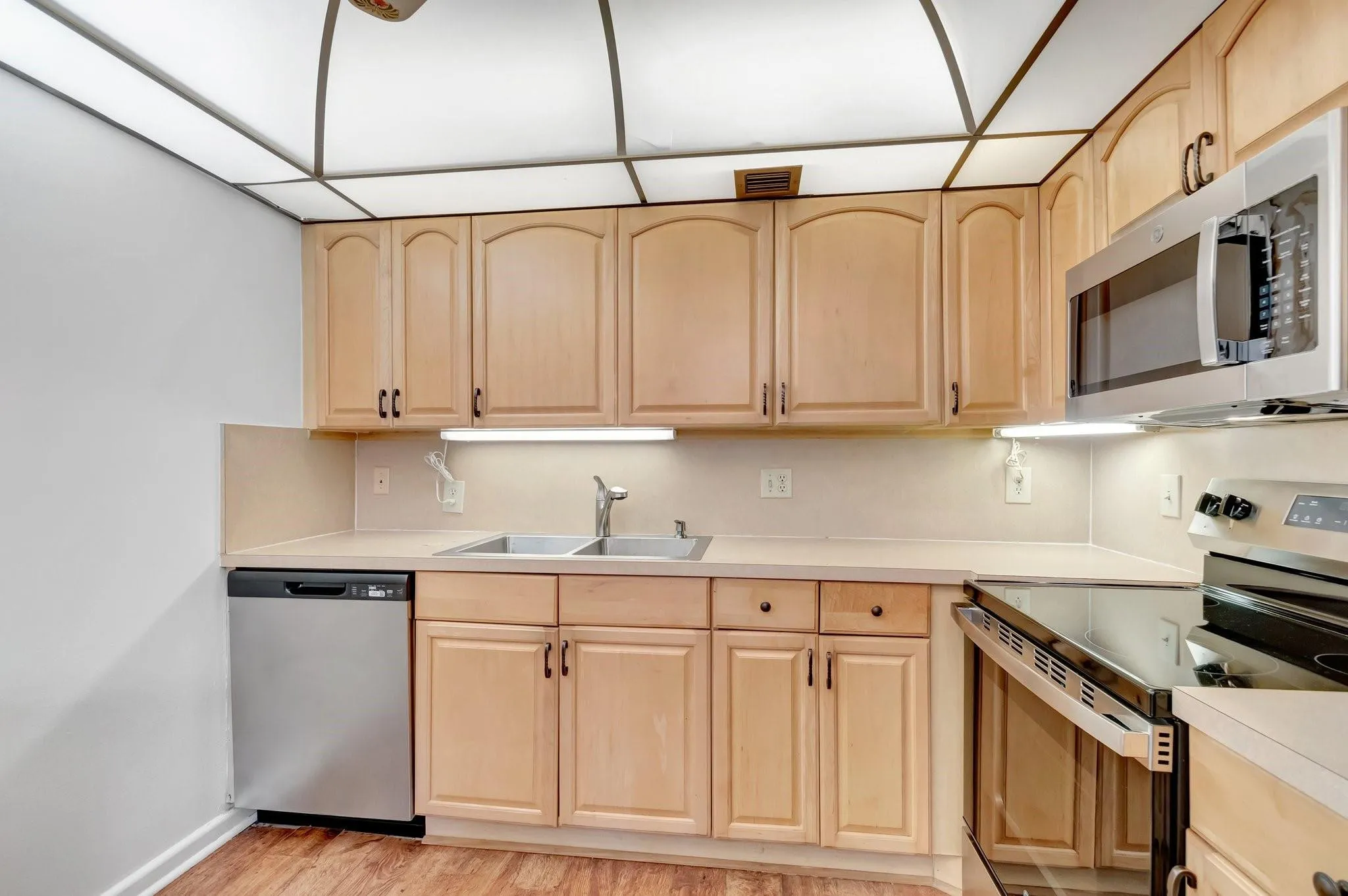 Property photo 44