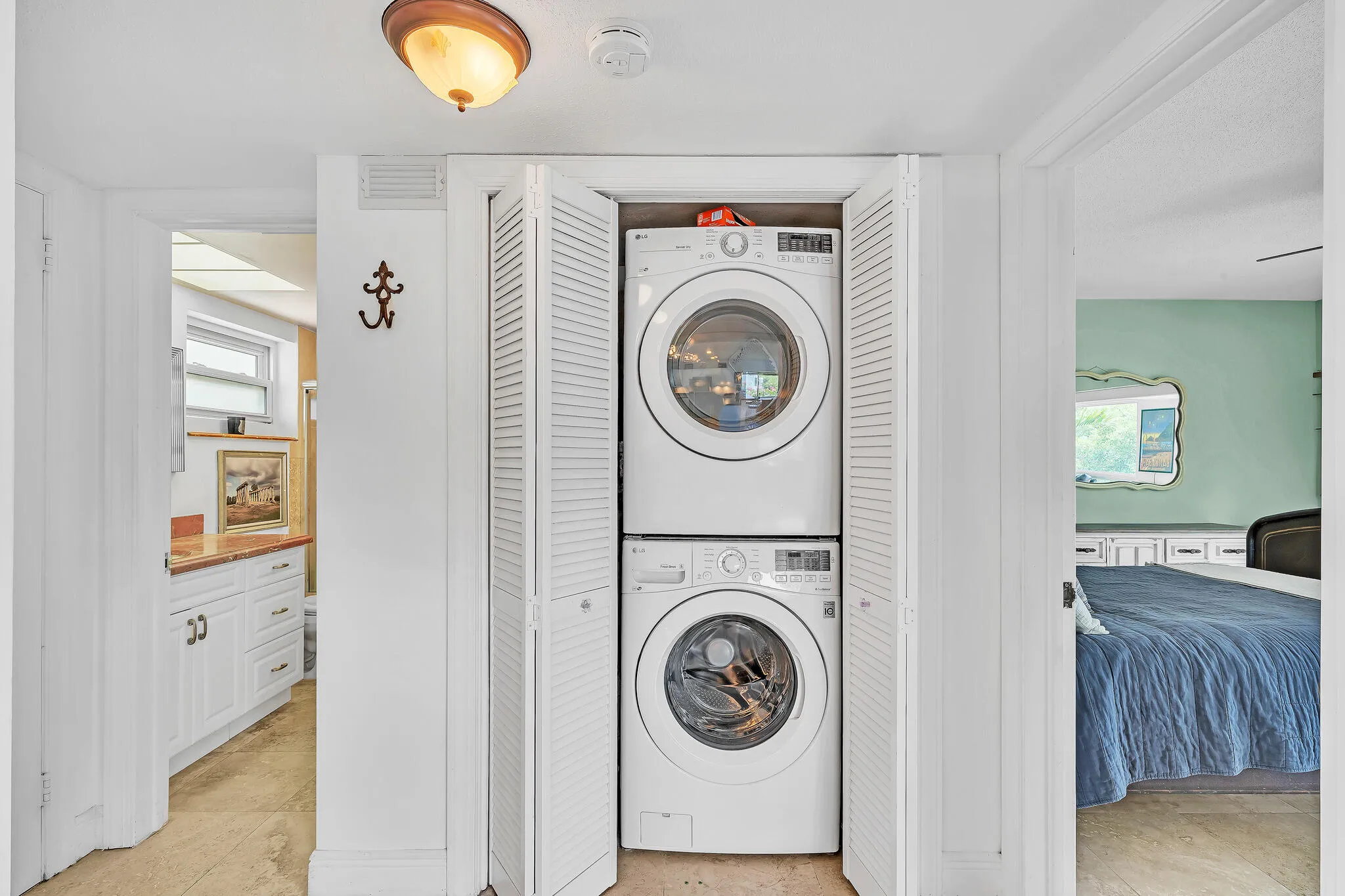 4 Laundry Closet