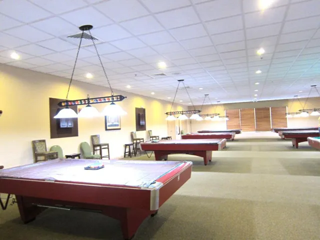 038 Rec Center