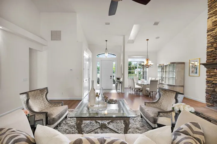 22-web-or-mls-5D1A3357