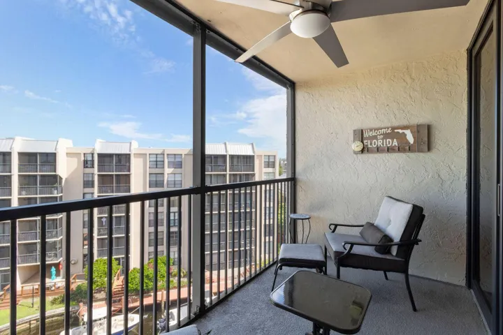 21 Royal Palm Way​​‌​​​​‌​​‌‌​‌‌​​​‌‌​‌​‌​‌​​​‌​​ 605