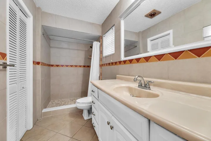 Primary bath one
