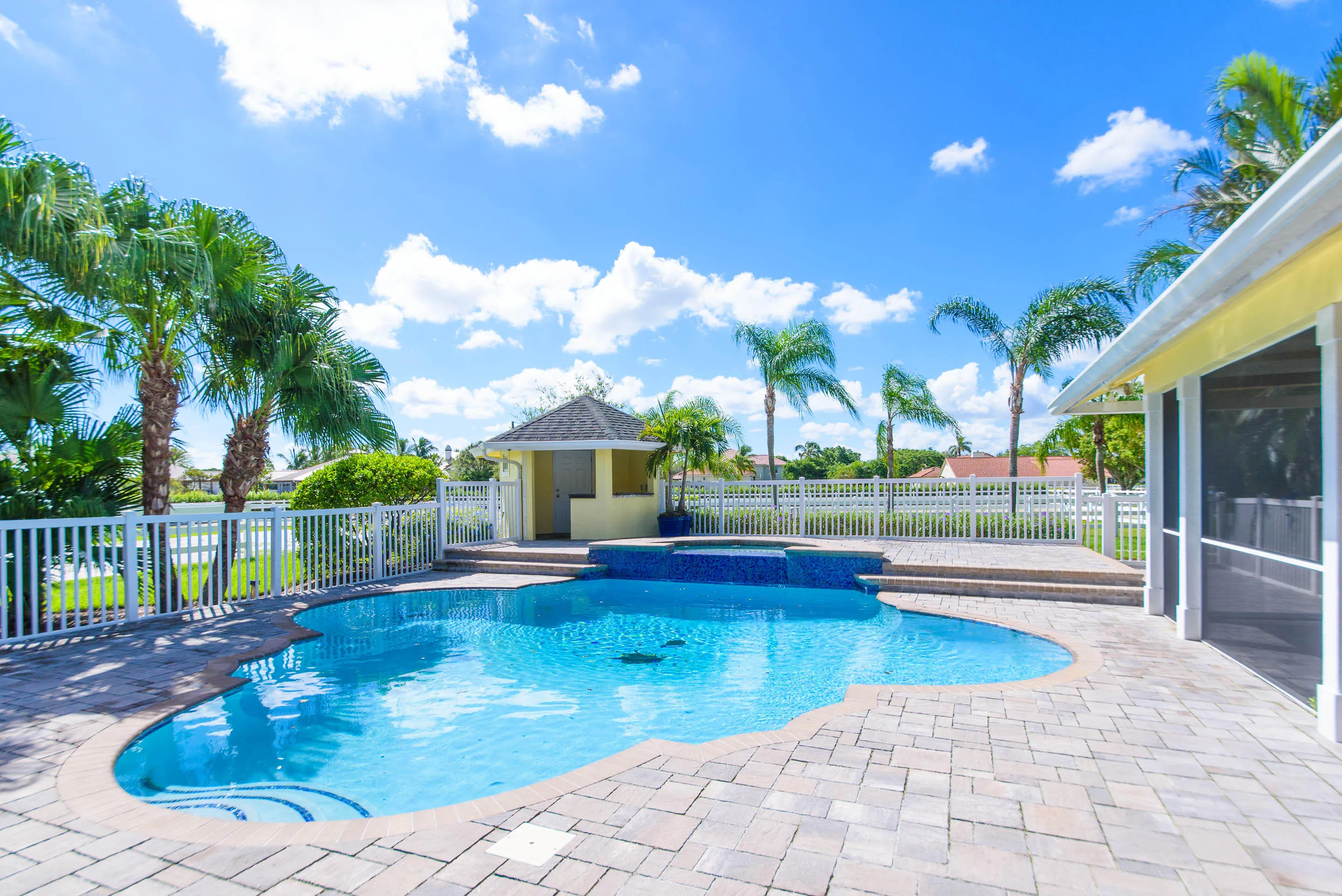 02-14466 Laurel Trail