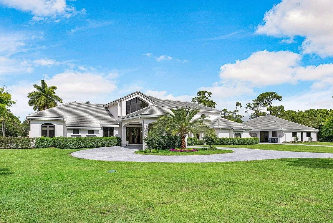 001-21677ElBosqueWay-BocaRaton-FL-33428-