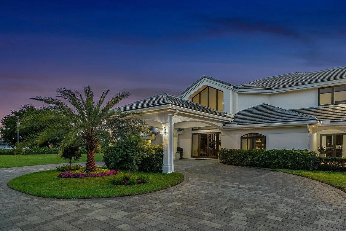 073-21677ElBosqueWay-BocaRaton-FL-33428-
