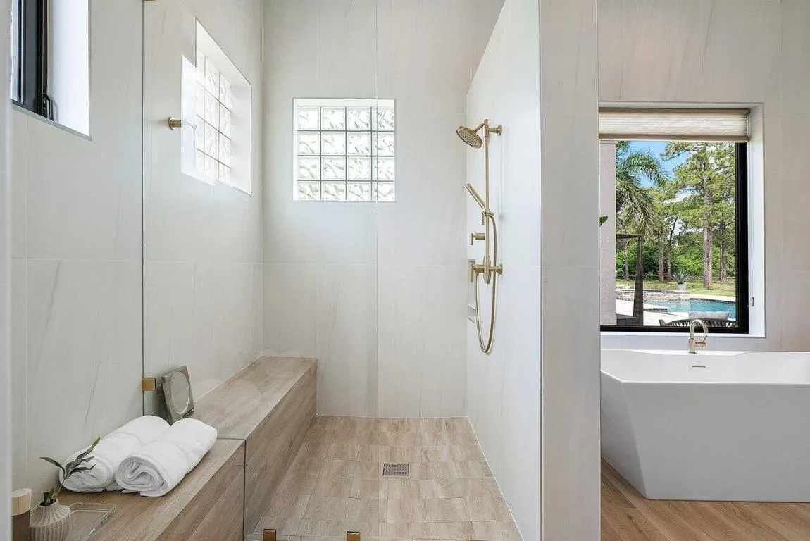 027-21677ElBosqueWay-BocaRaton-FL-33428-