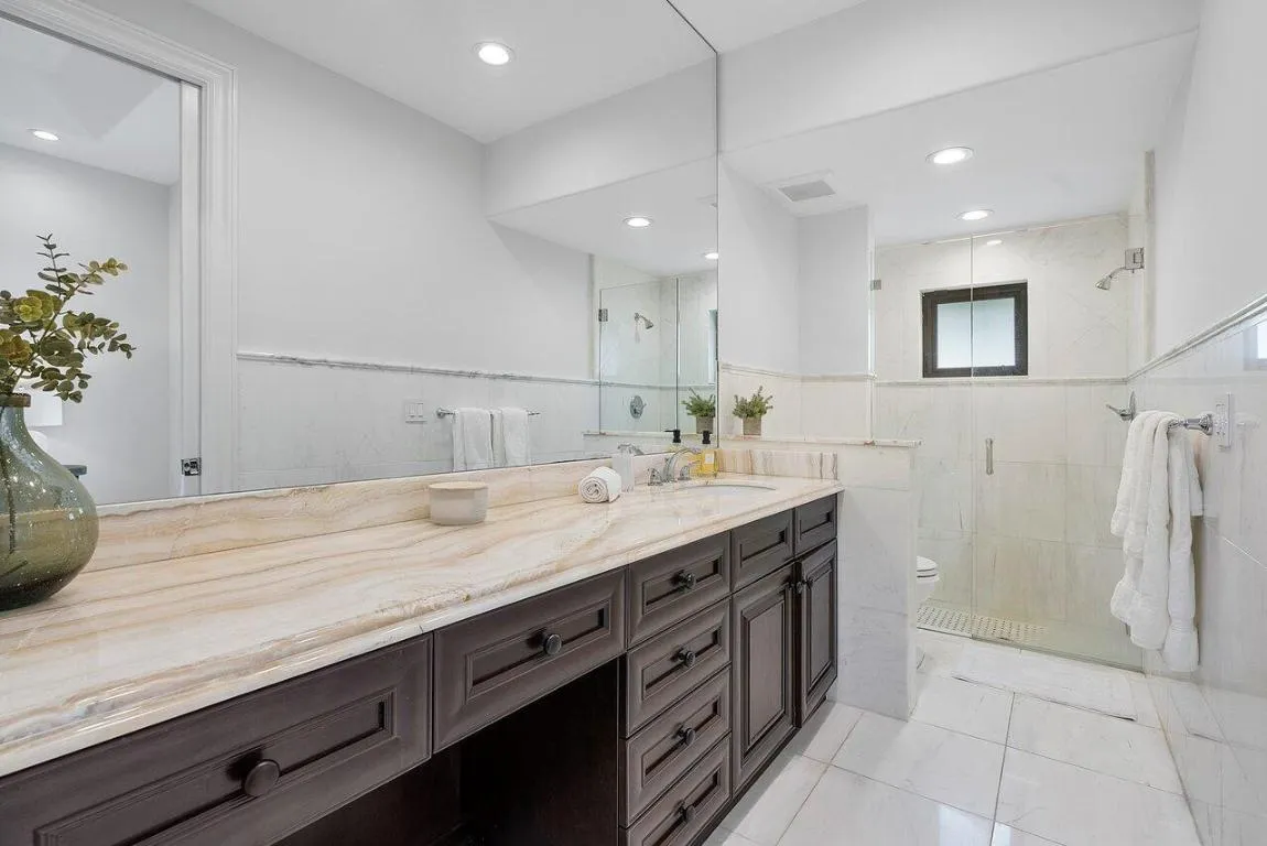 020-21677ElBosqueWay-BocaRaton-FL-33428-