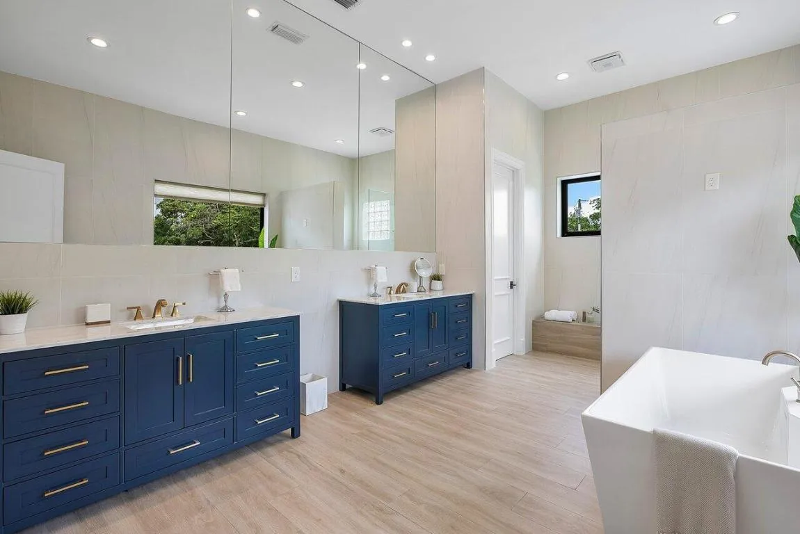 025-21677ElBosqueWay-BocaRaton-FL-33428-