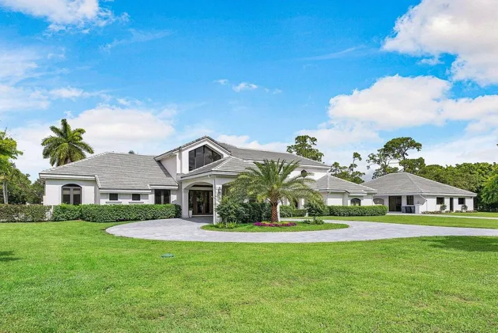 001-21677ElBosqueWay-BocaRaton-FL-33428-