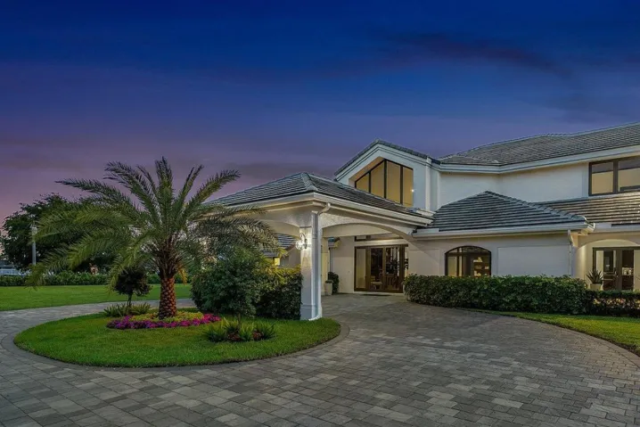 073-21677ElBosqueWay-BocaRaton-FL-33428-