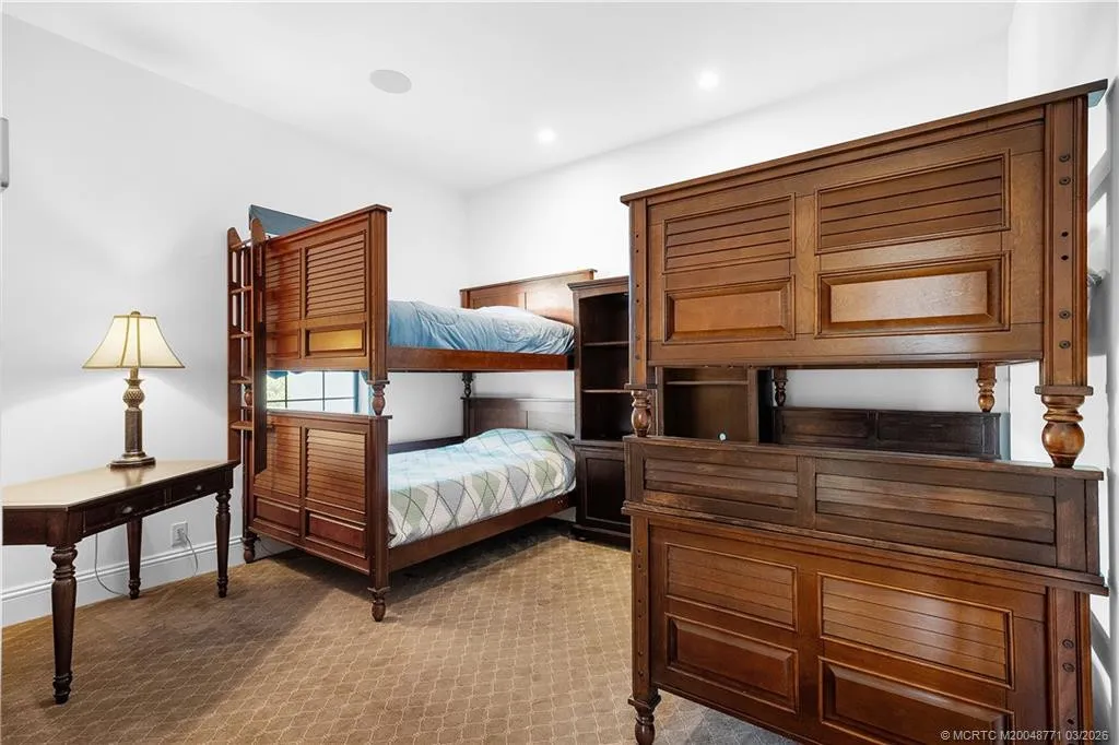 Property photo 51