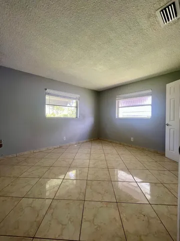 4491- Pic 40