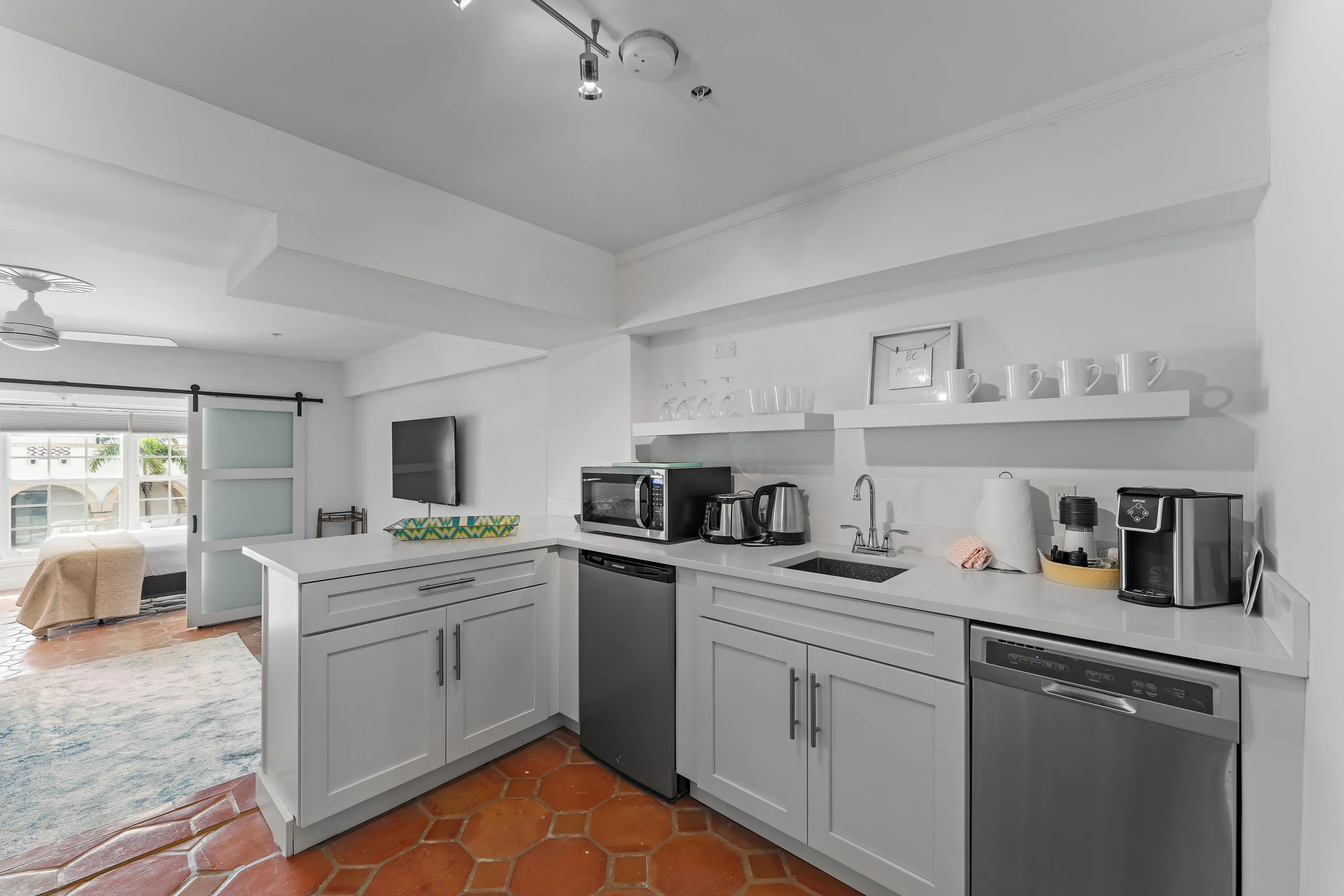 003-235SunriseAve-PalmBeach-FULL