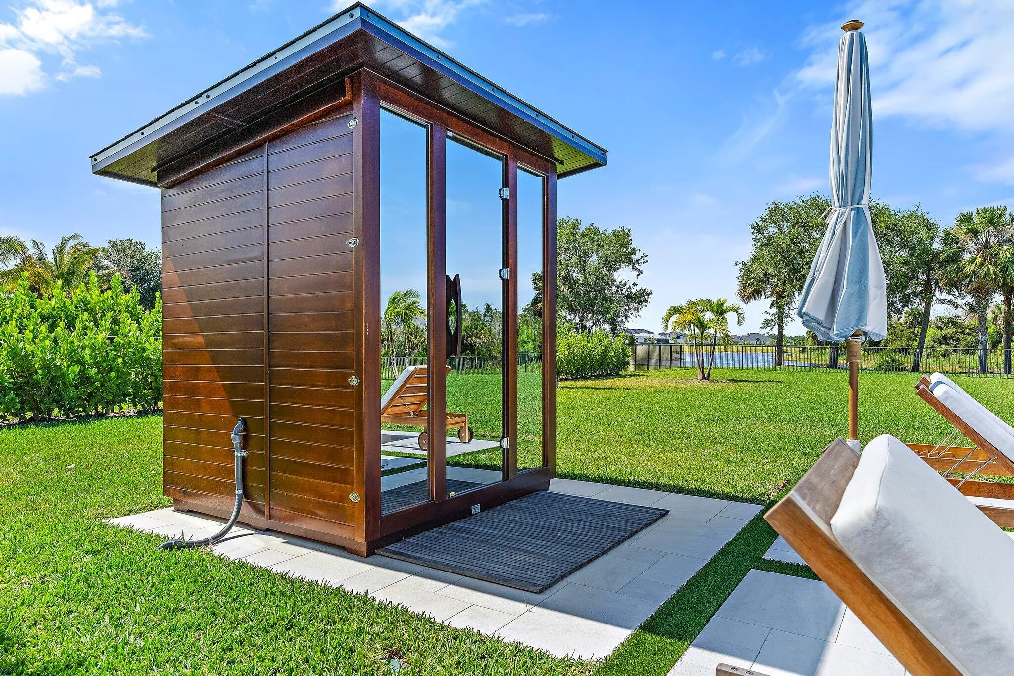 Property photo 99