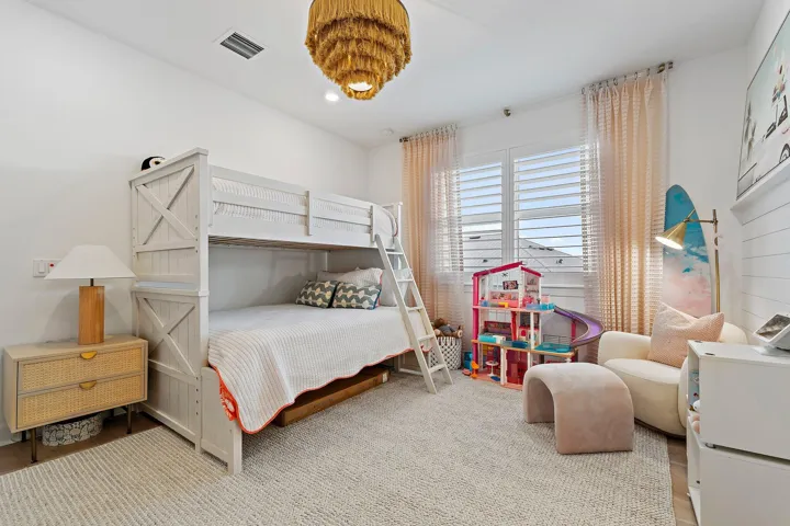 2nd FL Guest Bedroom