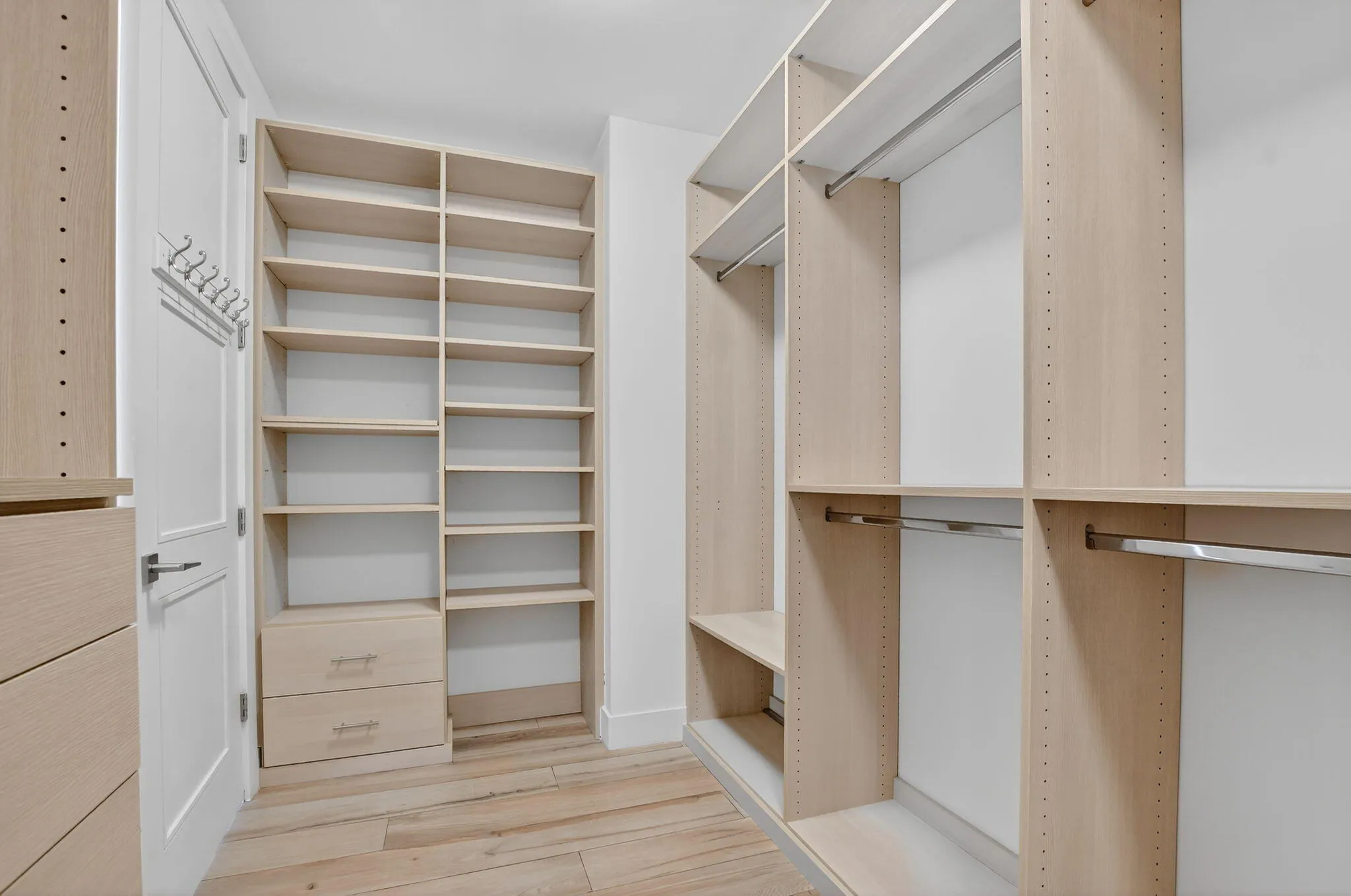 Property photo 96