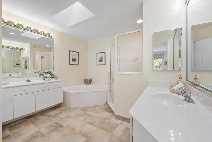8208 Heritage Club Drive