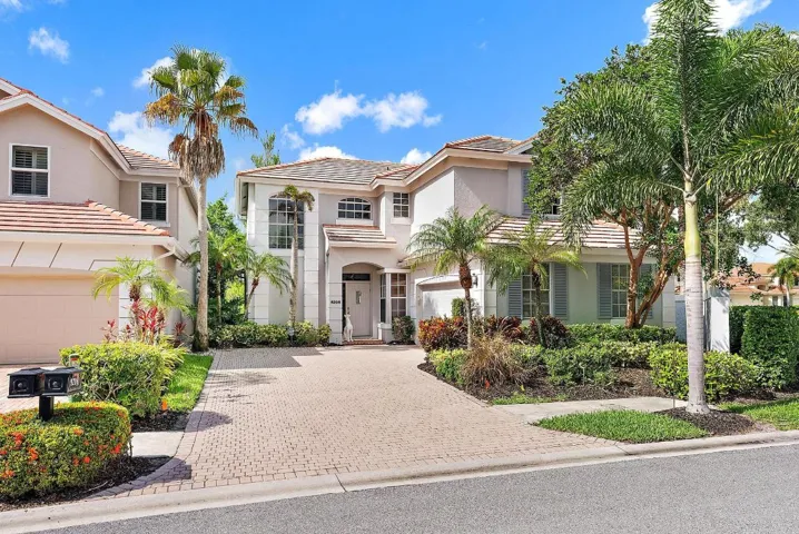 8208 Heritage Club Drive