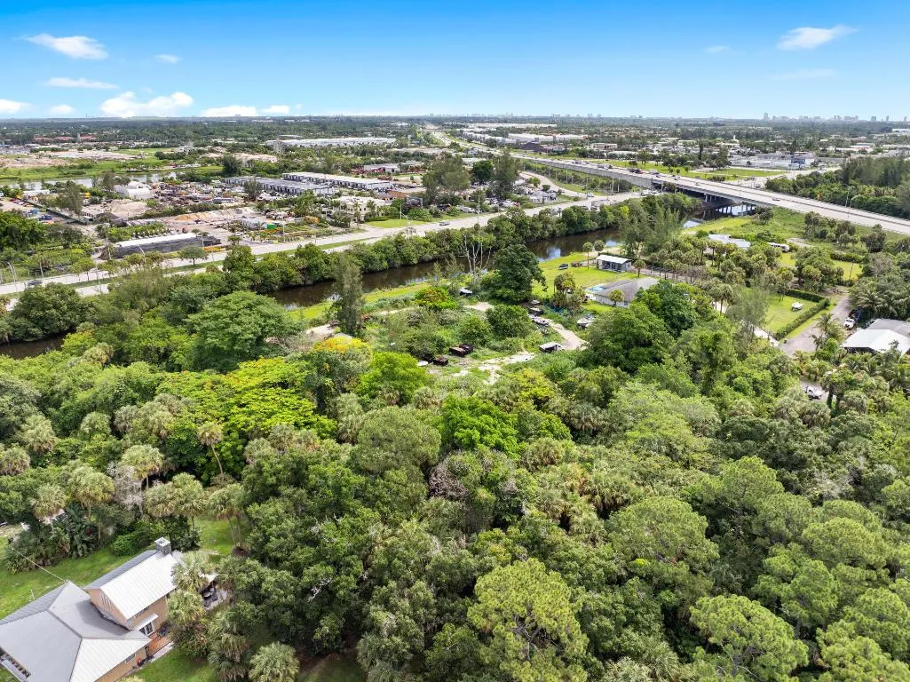 DJI_20240701105143_0510_D