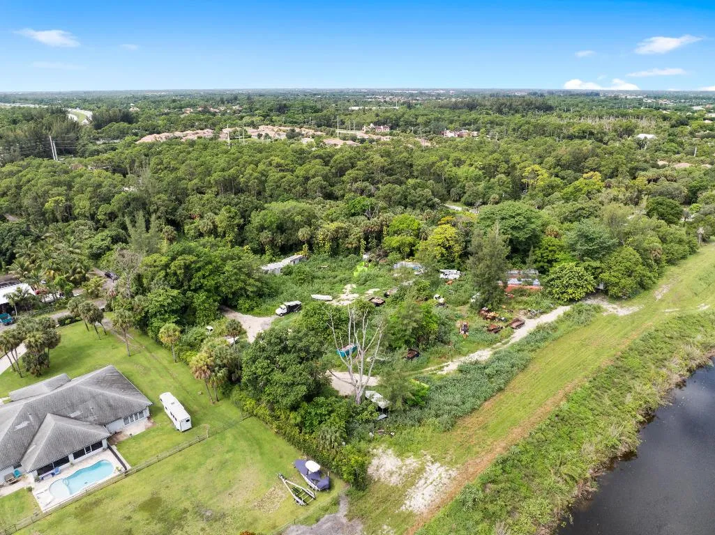DJI_20240701104737_0496_D