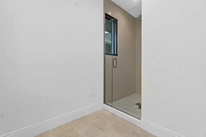 018-1904SoutheastSailfishPointBoulevard-