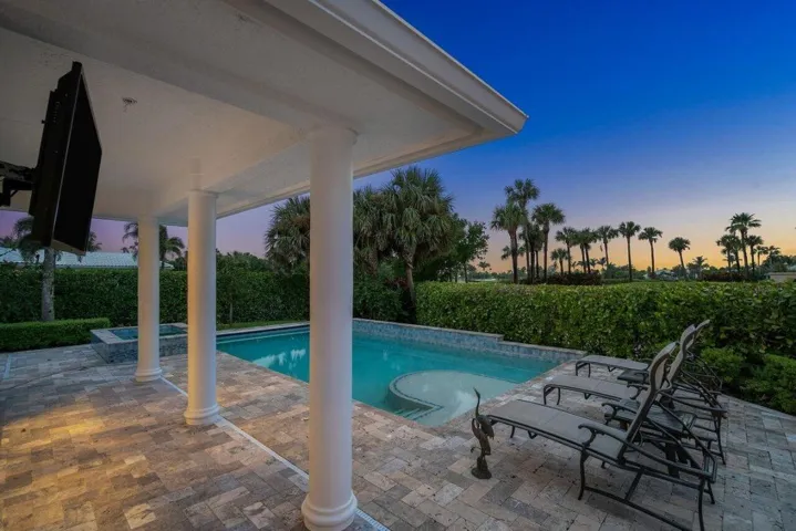 057-1904SoutheastSailfishPointBoulevard-