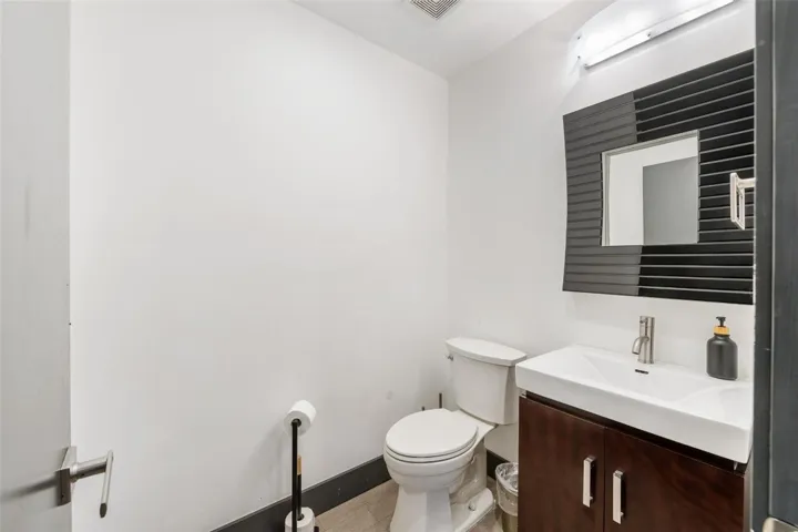 Bedrooms & Baths