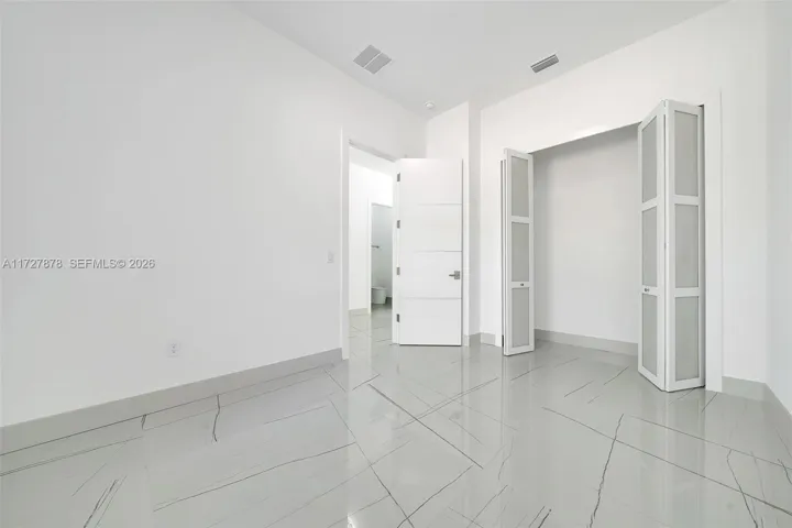 #4 / OR OFFICE