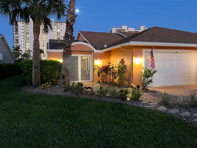 209 Riverwalk