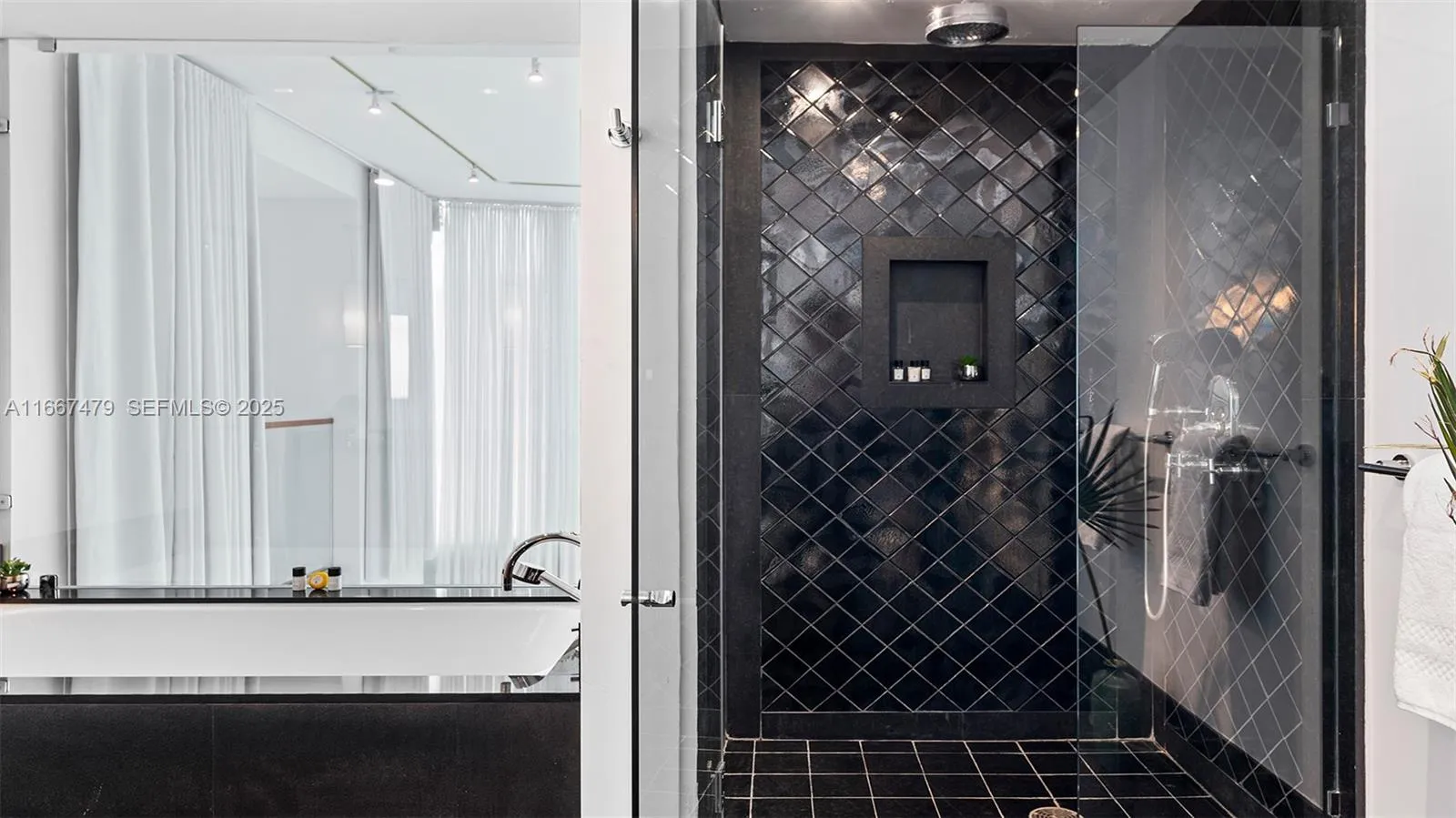 Property photo 88