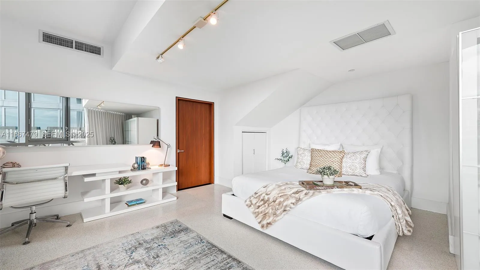 Property photo 55