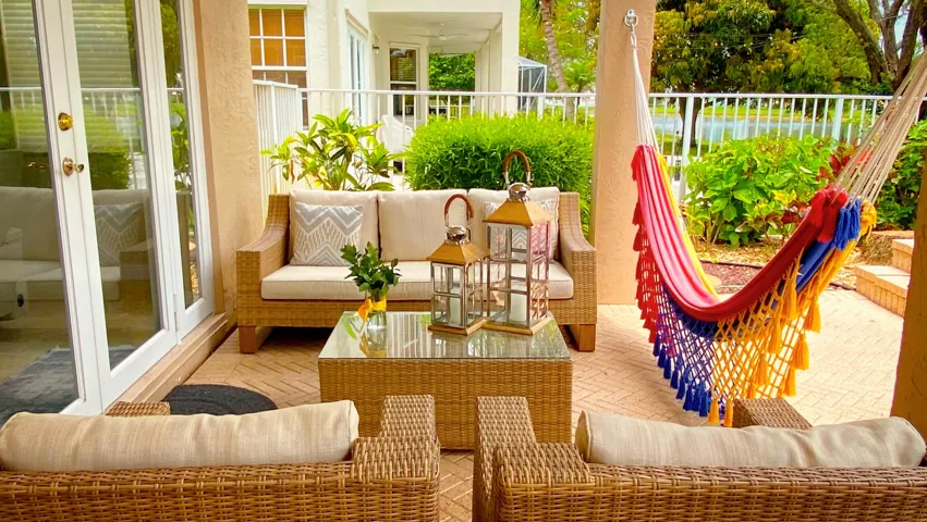 Pool deck
