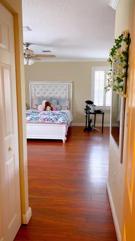 Second bedroom