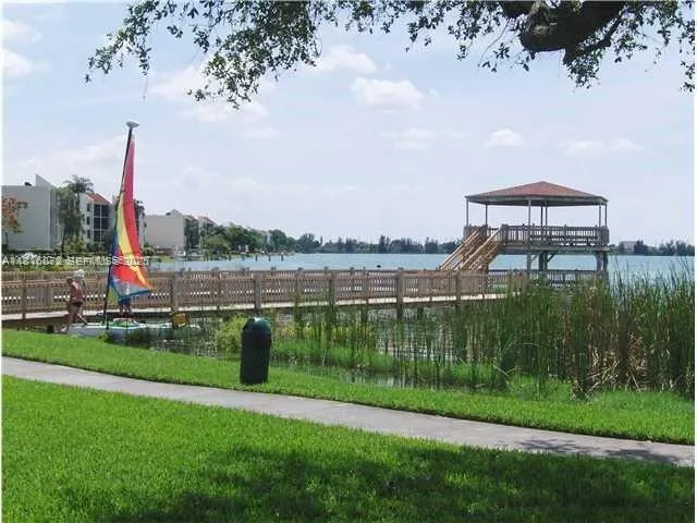 Pier
