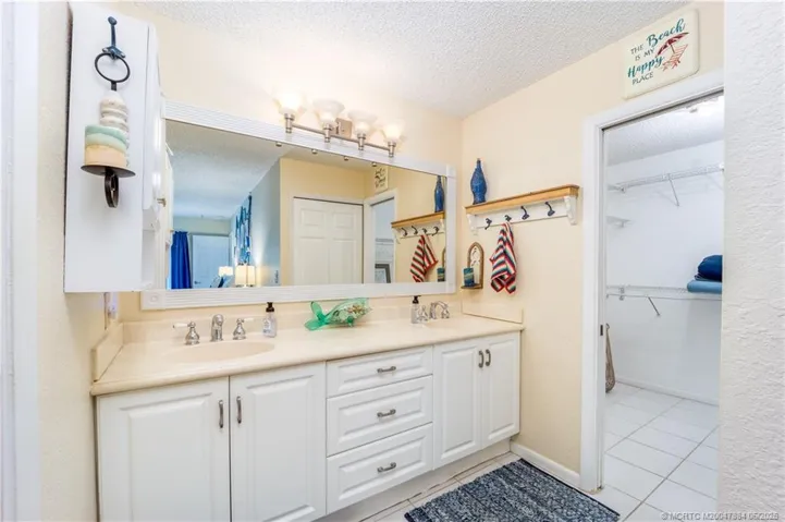 Primary Bath with Large Walk-in Closet
