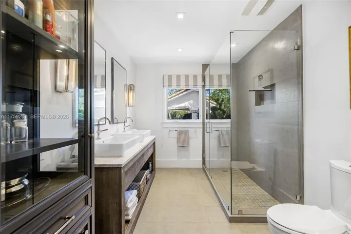 Bathroom #3