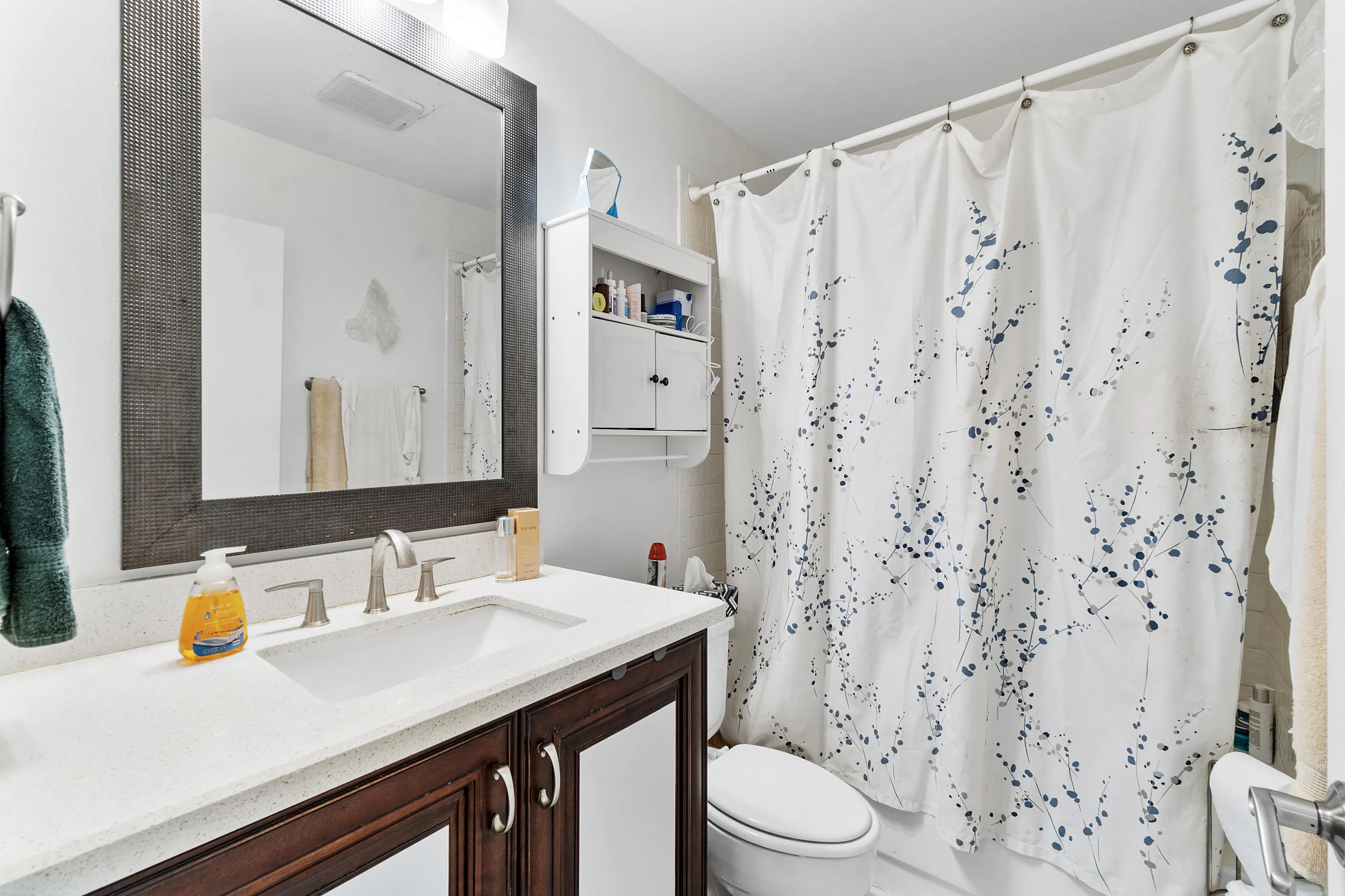 10900_Waterberry_Ct_018